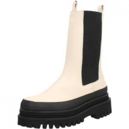 LaarzenPALOMABARCELCARMEN