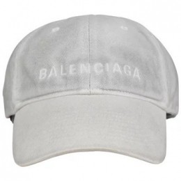 PetBalenciaga-