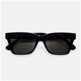 ZonnebrilRetrosuperfuture-