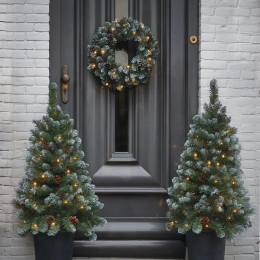 BlackBoxTreesNorton2Kunstkerstbomen1Kerstkrans-LED-H90x45cm