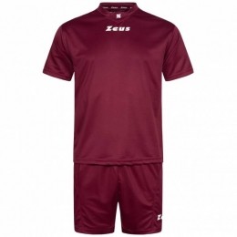 ZeusKitPromoVoetbaltenue2-deligDonkerrood