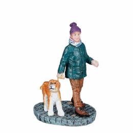 Manwalkinghisdogl5xw4xh7cmLuville-Luville