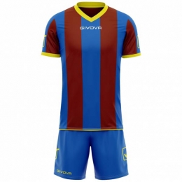 GivovaVoetbaltenueShirtmetShortsKitCatalanoblauwdonkerrood