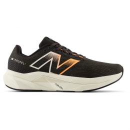 NewBalance-FuelCellPropelV5-Hardloopschoenenmaat115zwart