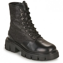 EnkellaarzenLoveMoschinoWINTERTASSEL