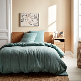 sweeek-Beddengoedsetvanamandelgroenkatoenengaas-Alix