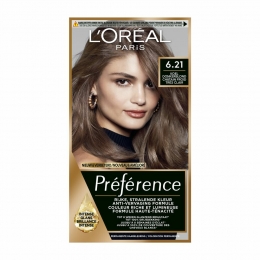 6xLOralPrfrencePermanenteHaarkleuring621Zeerlichtkoelbruin