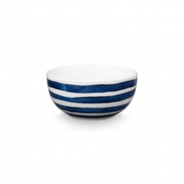 vtwonen-BeschilderdeKommen-BlauwWit-205cm