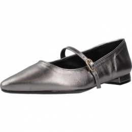 BallerinasYellowSIMONA