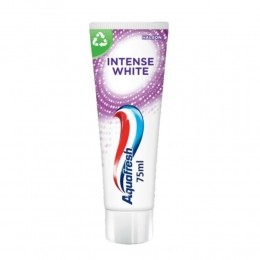 3xAquafreshTandpastaIntenseWhite75ml