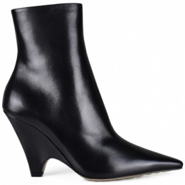 LaarzenBottegaVeneta-