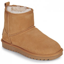 LaarzenColorsofCaliforniaSHEEPSKINBOOT