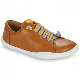 LageSneakersCamperPEU