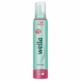 WellaUltraSterkHaarmousse200ml