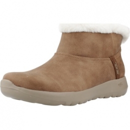 LaarzenSkechersON-THE-GOJOY-COZY