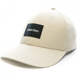 PetCalvinKleinJeans-