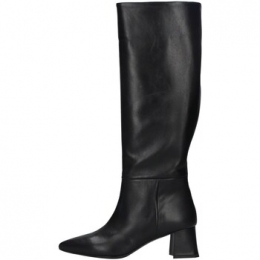 LaarzenLamour507