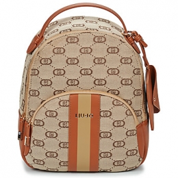 RugzakLiuJoAA5157BACKPACK