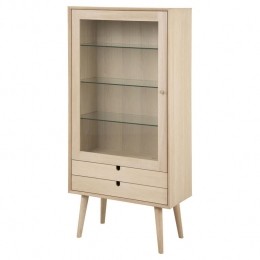 HjemInteriorsTildaBlankEikenVitrinekastmet1-Deuren2-Lades