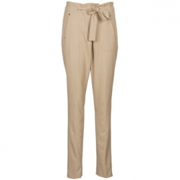 HarembroekLolaPARADE