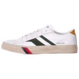 LageSneakersProKedsRC226SLM