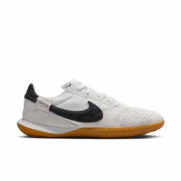 NikeStreetGatoStraatvoetbalschoenenLichtgrijsZwart