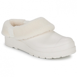 PantoffelsHunterPlaySherpa