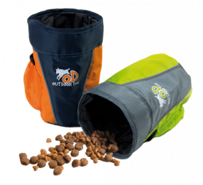 AfpOutdoorDogTreatBag