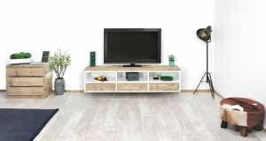 SteigerhoutenhangendTVmeubelEdoninlandelijkestijl