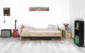 SteigerhoutenbedCoolinmetstoerhoofdbord