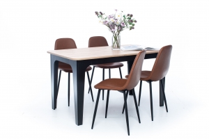 EettafelBondHouseofWoods