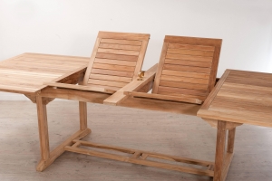 TuinsetNaylaMacabane