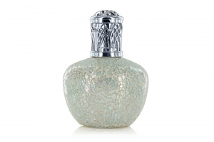 IcekingdomlwitGeurlampAshleighandBurwood-Ashleighandburwood