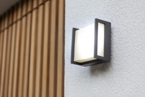 LutecQubokleinewandlamp