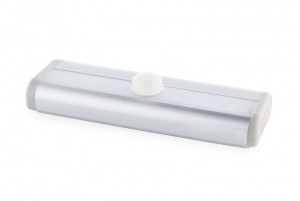 LEDKastverlichting03WopBatterijenmetSensorOnderbouwKoelWit