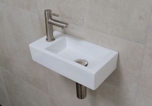 MuellerMiniRhea36x18x9fonteinsetmetRVSkraanlinks
