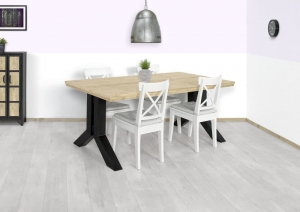 SteigerhoutentafelFilermetschuinuiteenlopendepoten