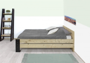 SteigerhoutenbedJelmmetindustrielehoekpoot