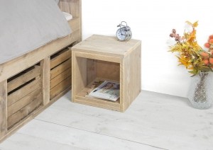 SteigerhoutennachtkastjeFort