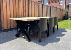 SteigerhoutentuintafelFarometstalenXpoten