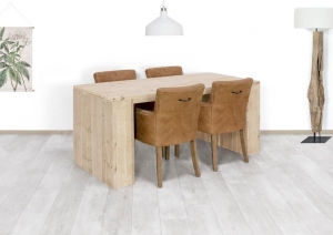 SteigerhoutentafelNewYorkmetdichtezijkant
