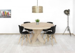 SteigerhoutenrondetafelBluffmetkruispoten
