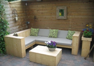 SteigerhoutenloungesetMichiganmetopenonderkant