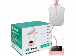 NiceeyKledingstomermetStrijkplank