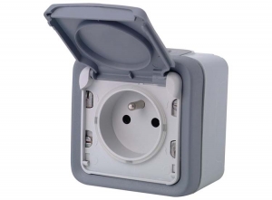 LegrandPLEXOSpatwaterdichtStopcontactmetKlapdeksel-PENAARDE-NietgeschiktvoorNL