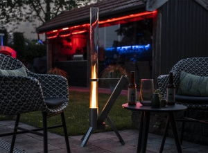 GreenFlameBPH-R80-AOutdoorPelletLoungeHeater-445x36x1295cm-TerrasverwarmerTuinhaardPatioHeater