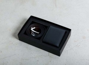 Geschenkset-PortemonneeZwartmetOmkeerbareLerenRiemZwartBruin