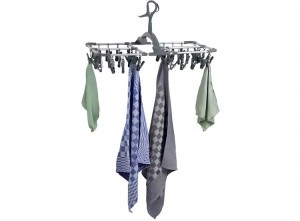 NordFalkHangendDroogrek59x34cmmet36knijpers