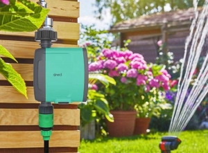 QnectSlimmeWifiWaterregelaar-MetGatewayenSchuko-VoorTuinslangbeheer