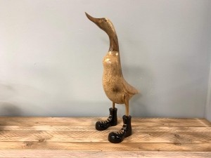 Mannelijkedecoratieeendstaand